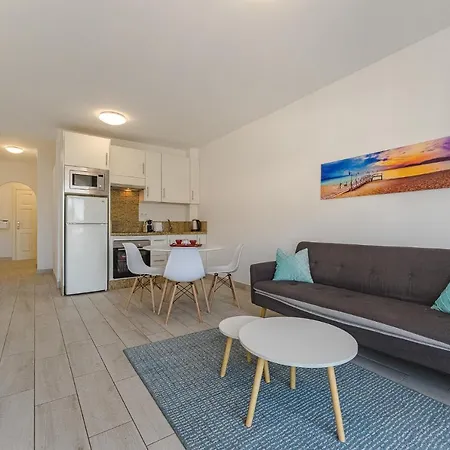303. Modern, Sunny Ifonche With Wifi Appartement *