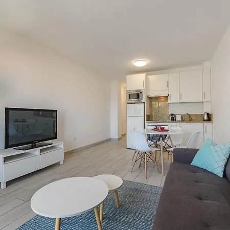 Apartamento 303. Modern, Sunny Ifonche With Wifi Costa Adeje (Tenerife)
