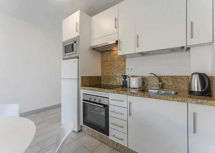 Apartman 303. Modern, Sunny Ifonche With Wifi Costa Adeje (Tenerife)