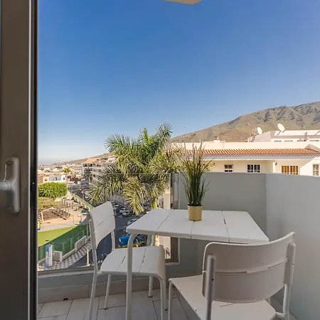 Appartement 303. Modern, Sunny Ifonche With Wifi Costa Adeje (Tenerife)