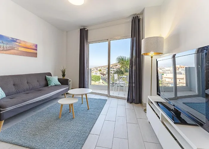 303. Modern, Sunny Ifonche With Wifi *